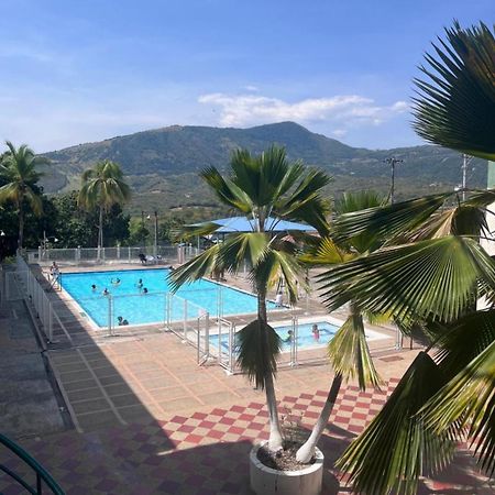 Club Vacacional Copen Hotel Tocaima Eksteriør billede