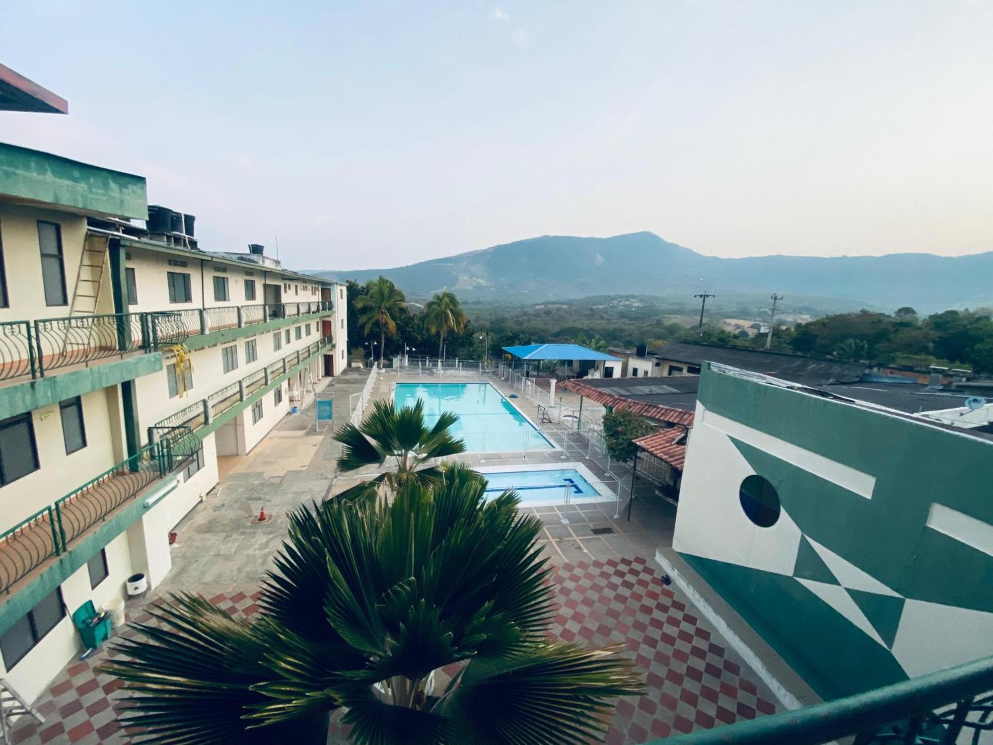 Club Vacacional Copen Hotel Tocaima Eksteriør billede