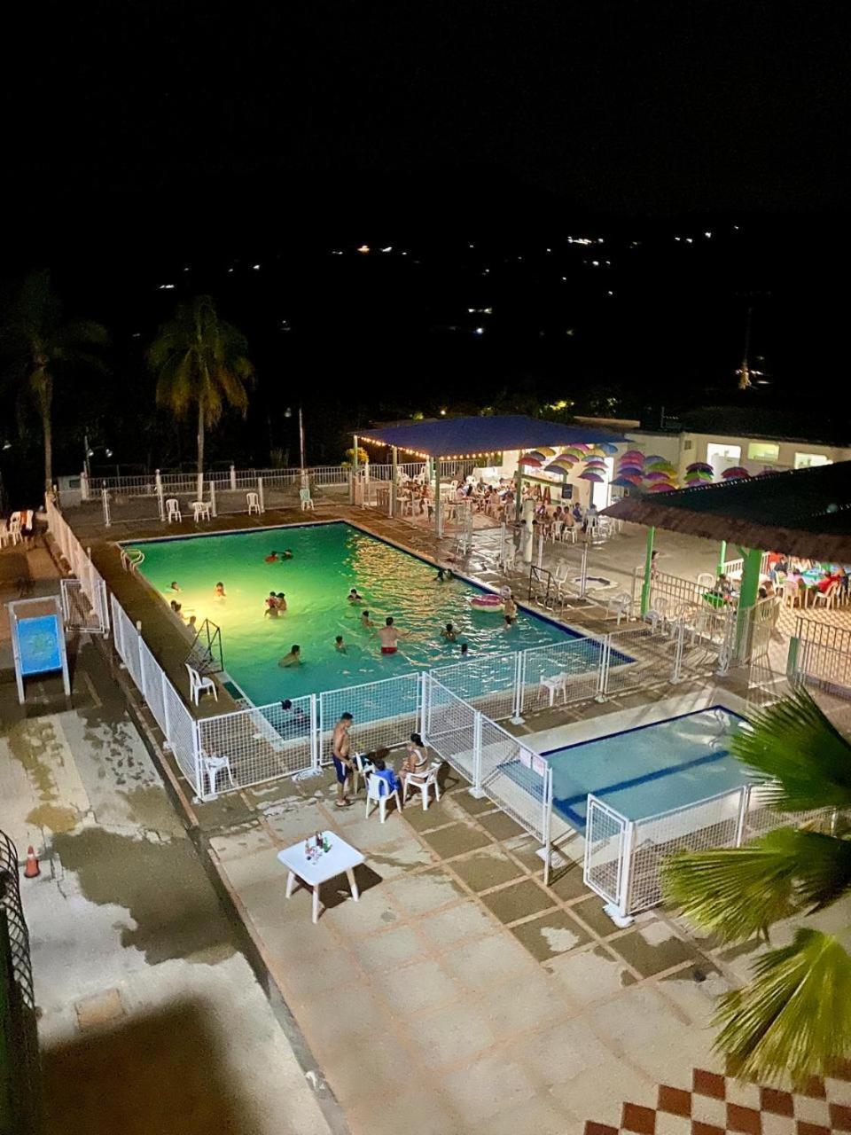Club Vacacional Copen Hotel Tocaima Eksteriør billede