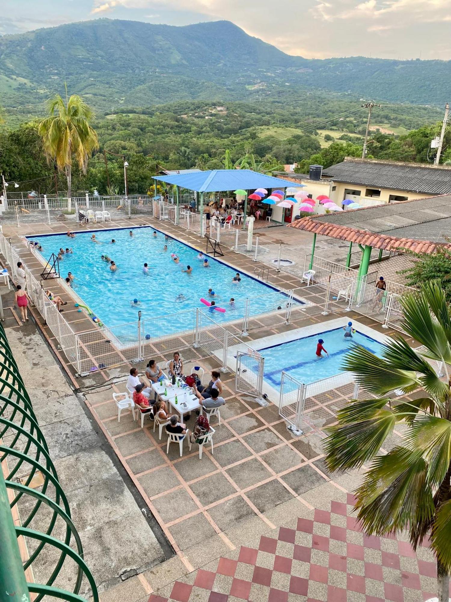 Club Vacacional Copen Hotel Tocaima Eksteriør billede