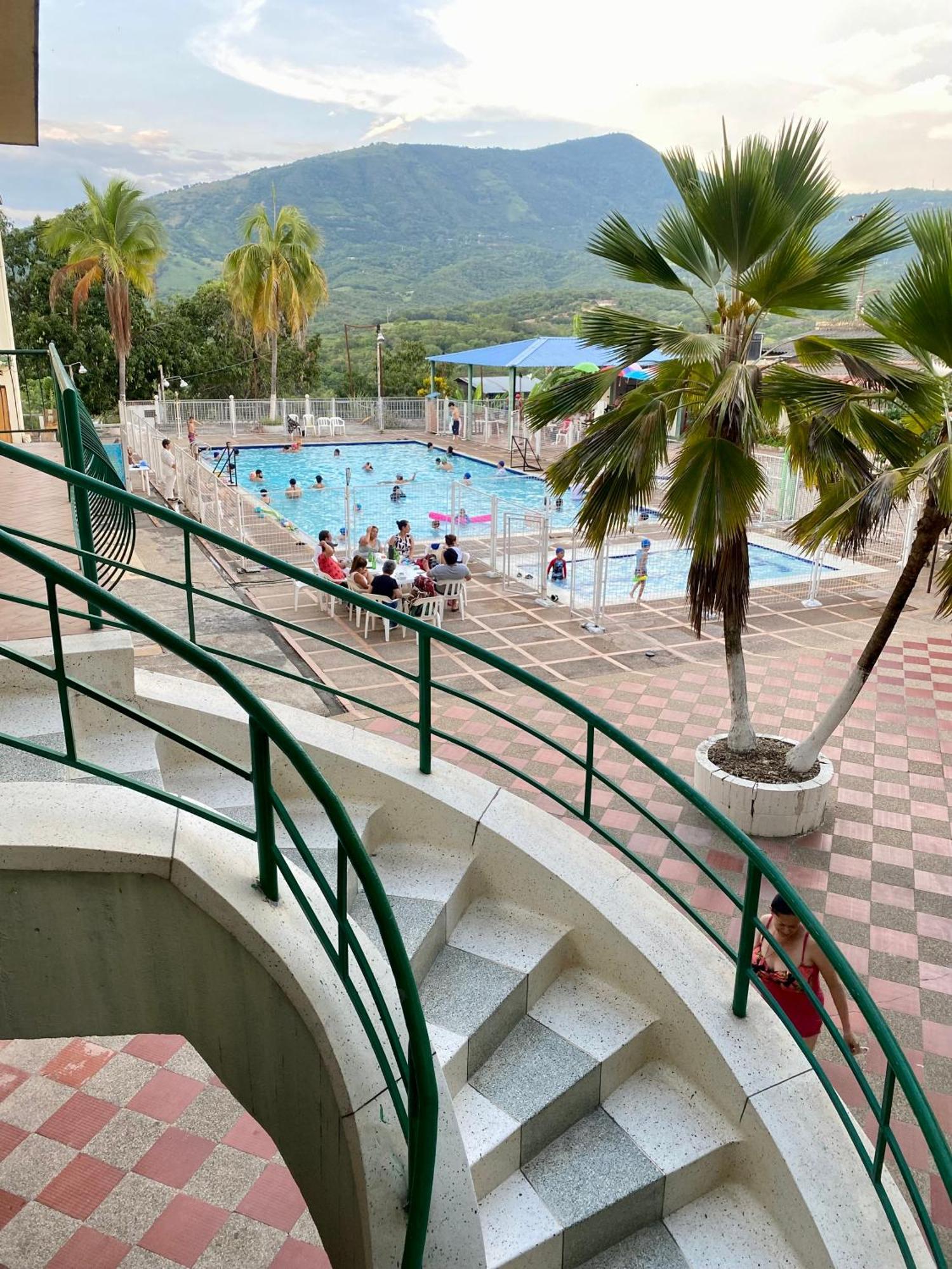Club Vacacional Copen Hotel Tocaima Eksteriør billede